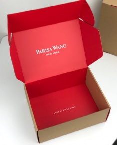 Apparel Packaging Box with Corrugated Material